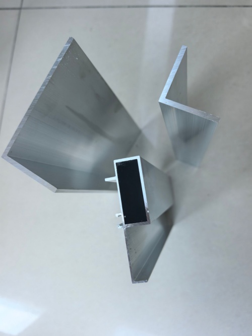Precision Aluminium Right Angle Strip Precision Aluminium Right Angle Strip